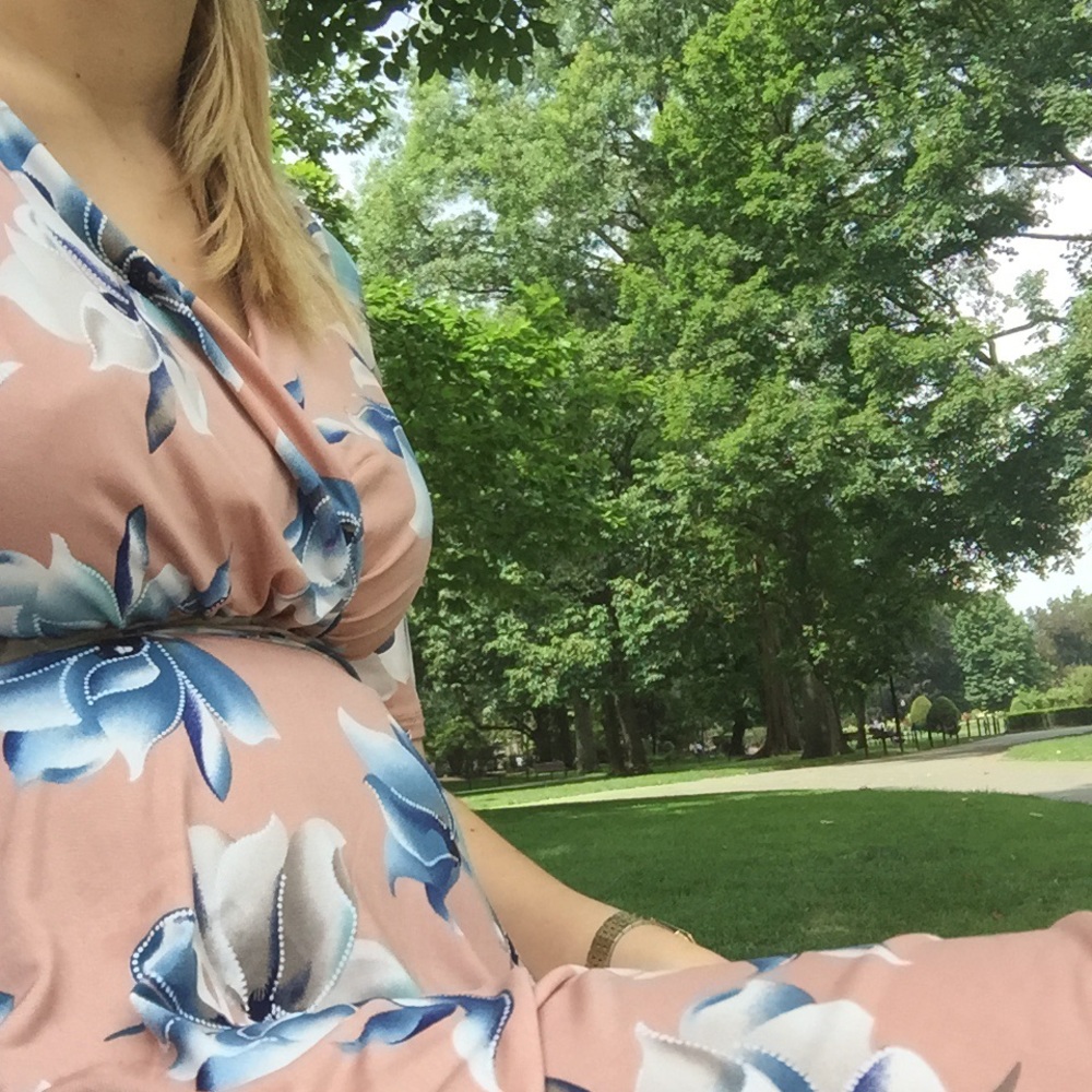 MAternity dress